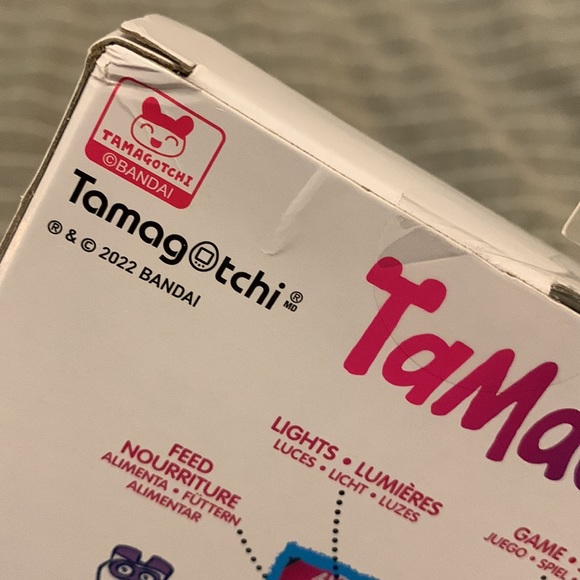Tamagotchi 2023 Release Gen 1 Shell NEON LIGHTS - Picture 7 of 11